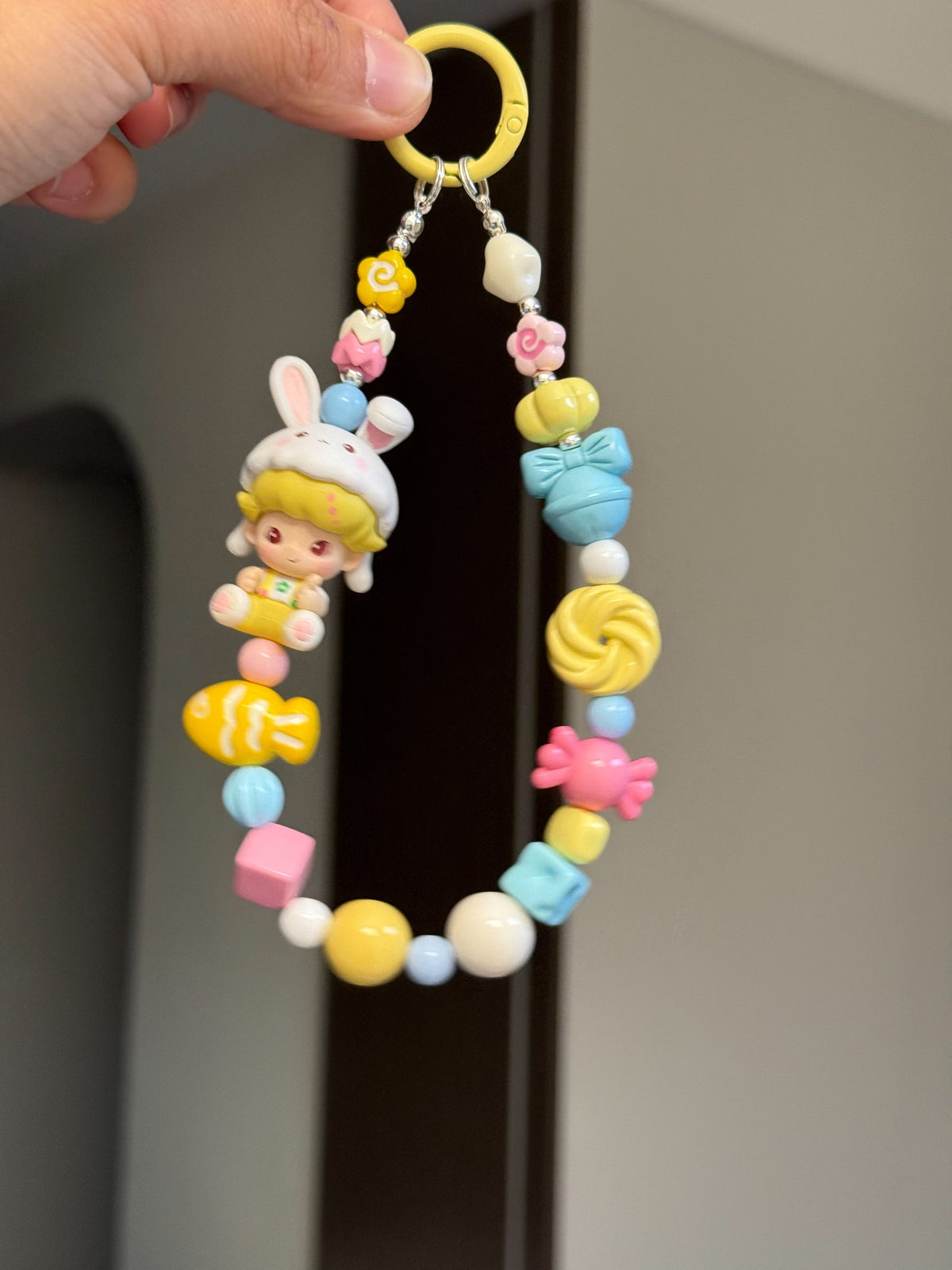 ハンドメイド ビーズ キャラクターフィギュア スマホストラップ キーホルダー