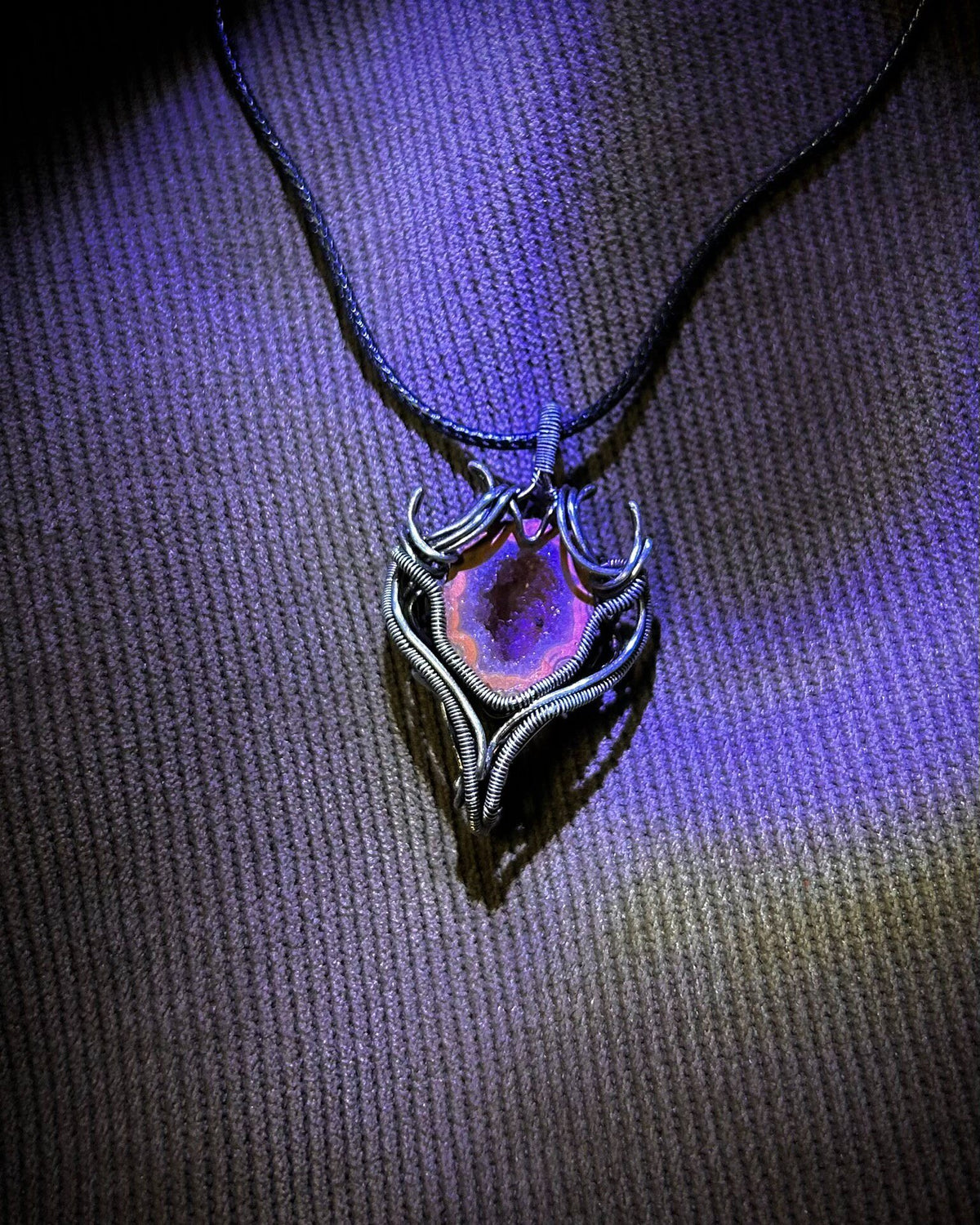 Warring States Agate Geode Wire Wrapped Necklace