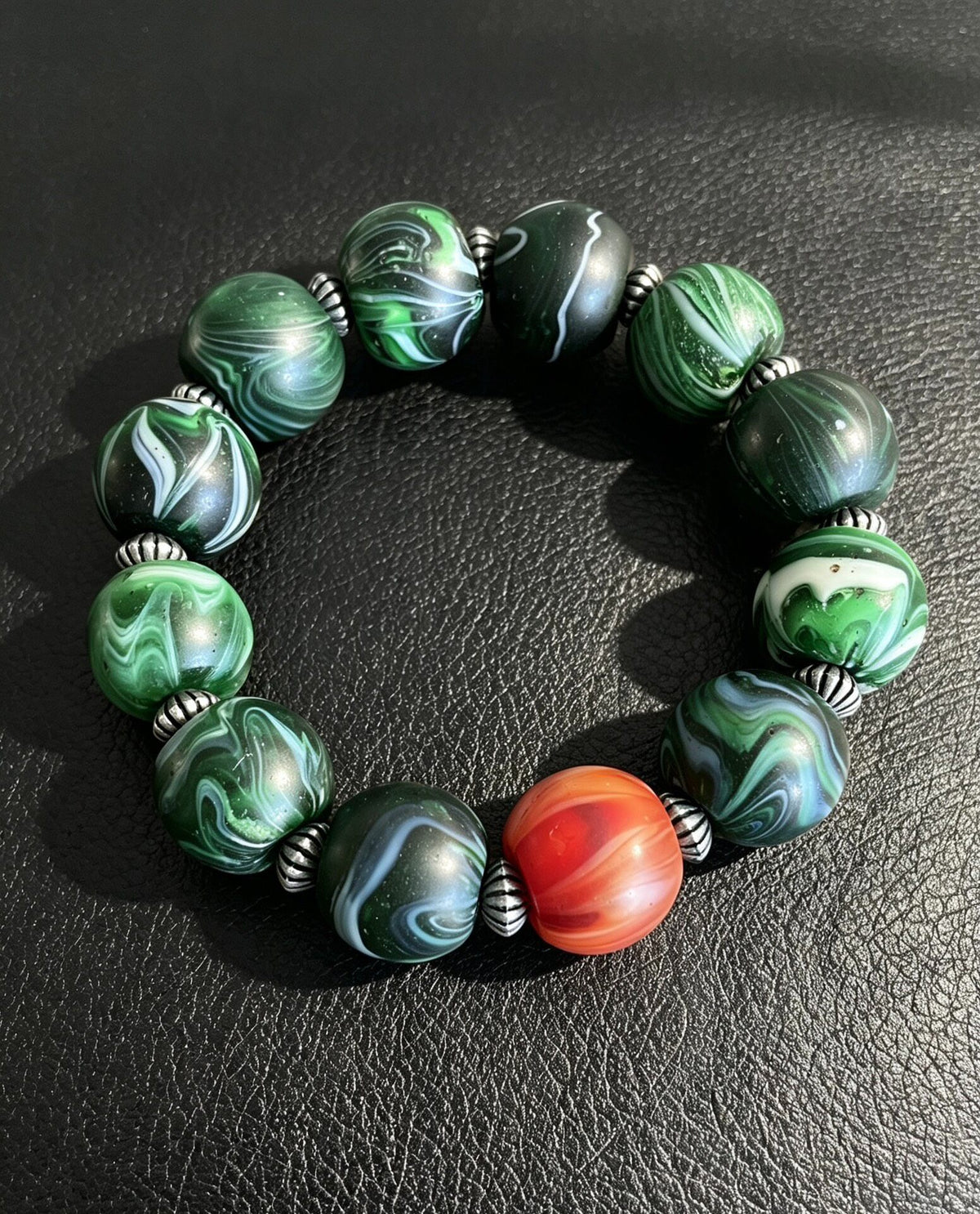 Green Marbled Glass Bead Bracelet