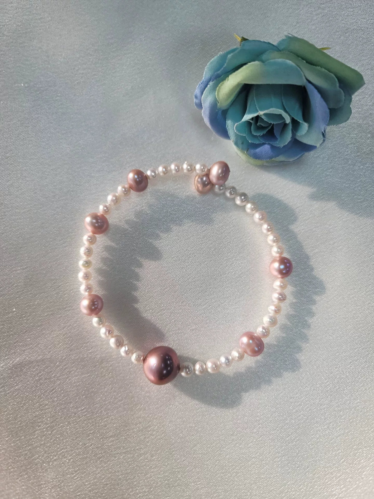 Bracelet en perles d'eau douce naturelles dégradé rose-violet