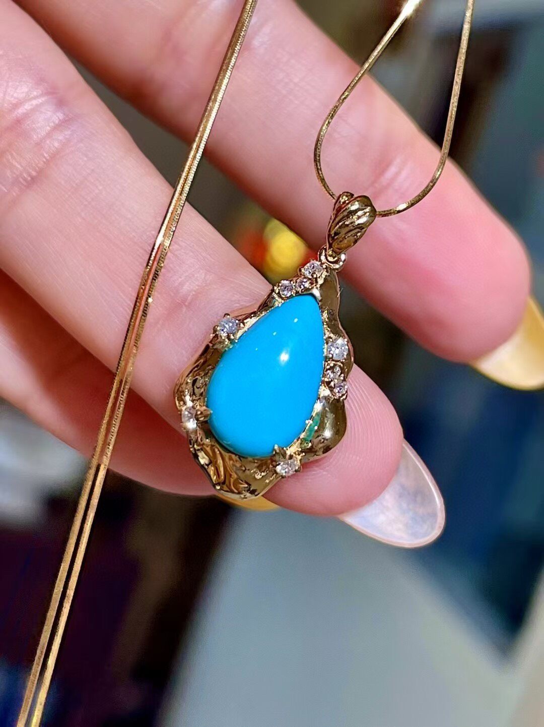 18K Gold Sleeping Beauty Turquoise Pendant Necklace