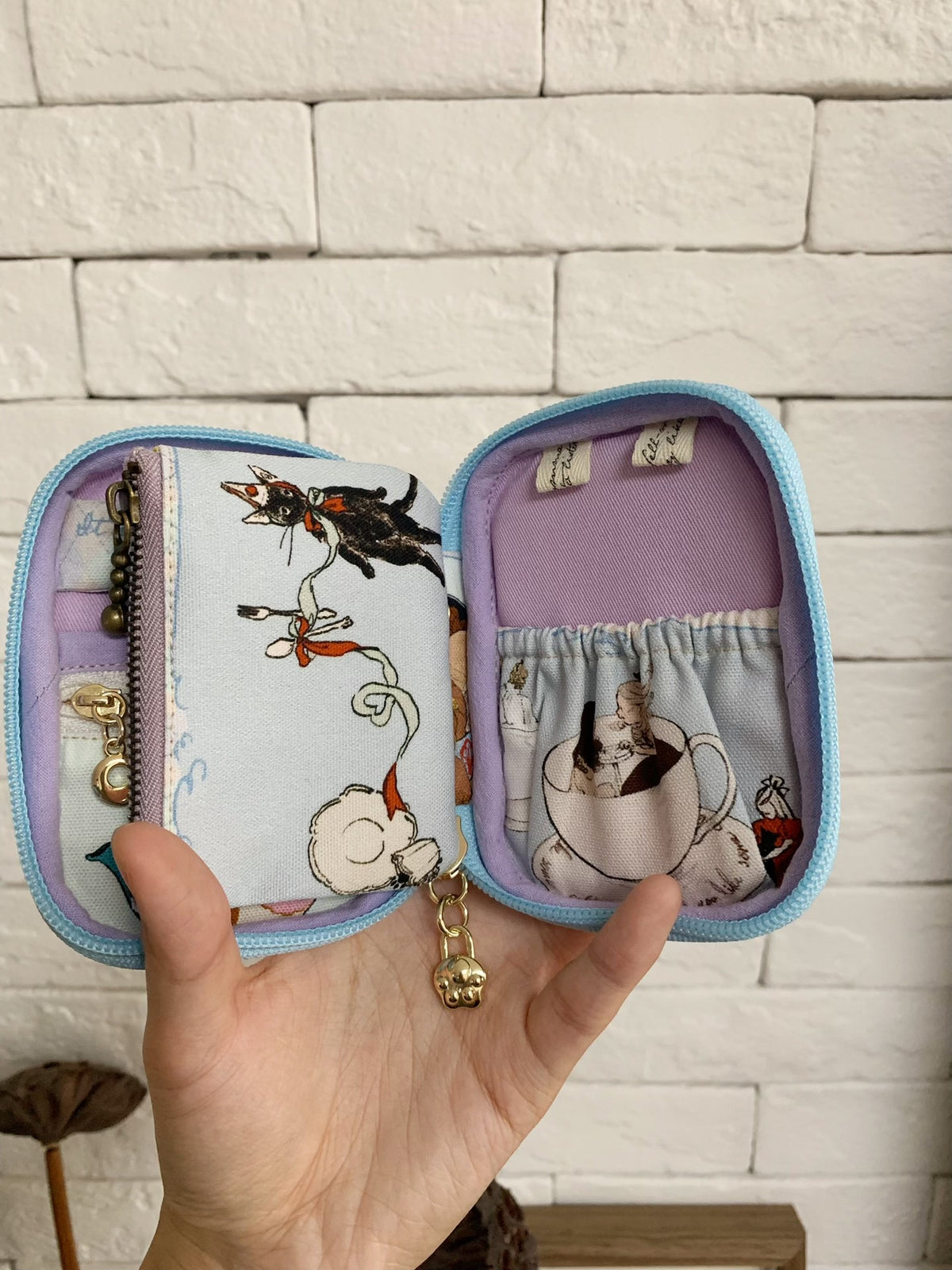 Bolsa rectangular pequeña de esquinas redondeadas 10.5 cm