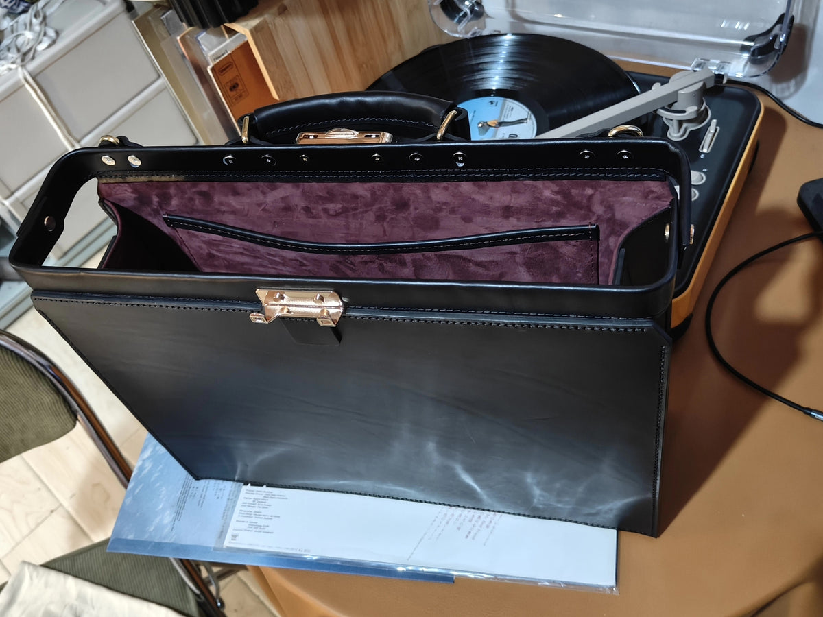 Italiaanse leren duffelbag met drie draagwijzen