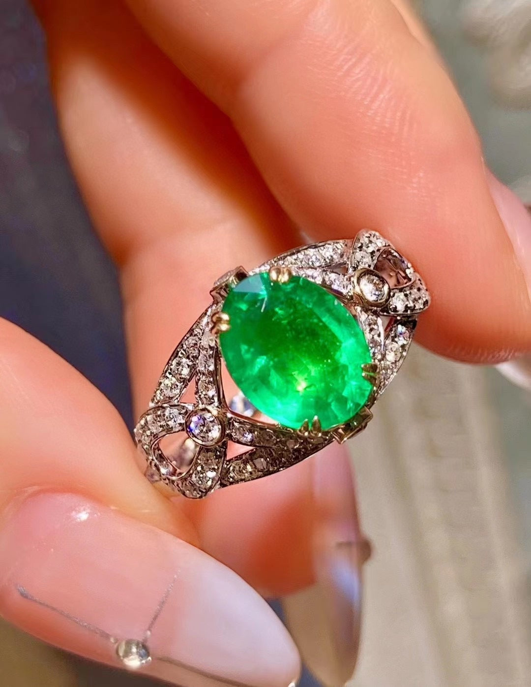 18K Gold Two-Tone Emerald and Diamond Ring, 1.51ct Oval Emerald