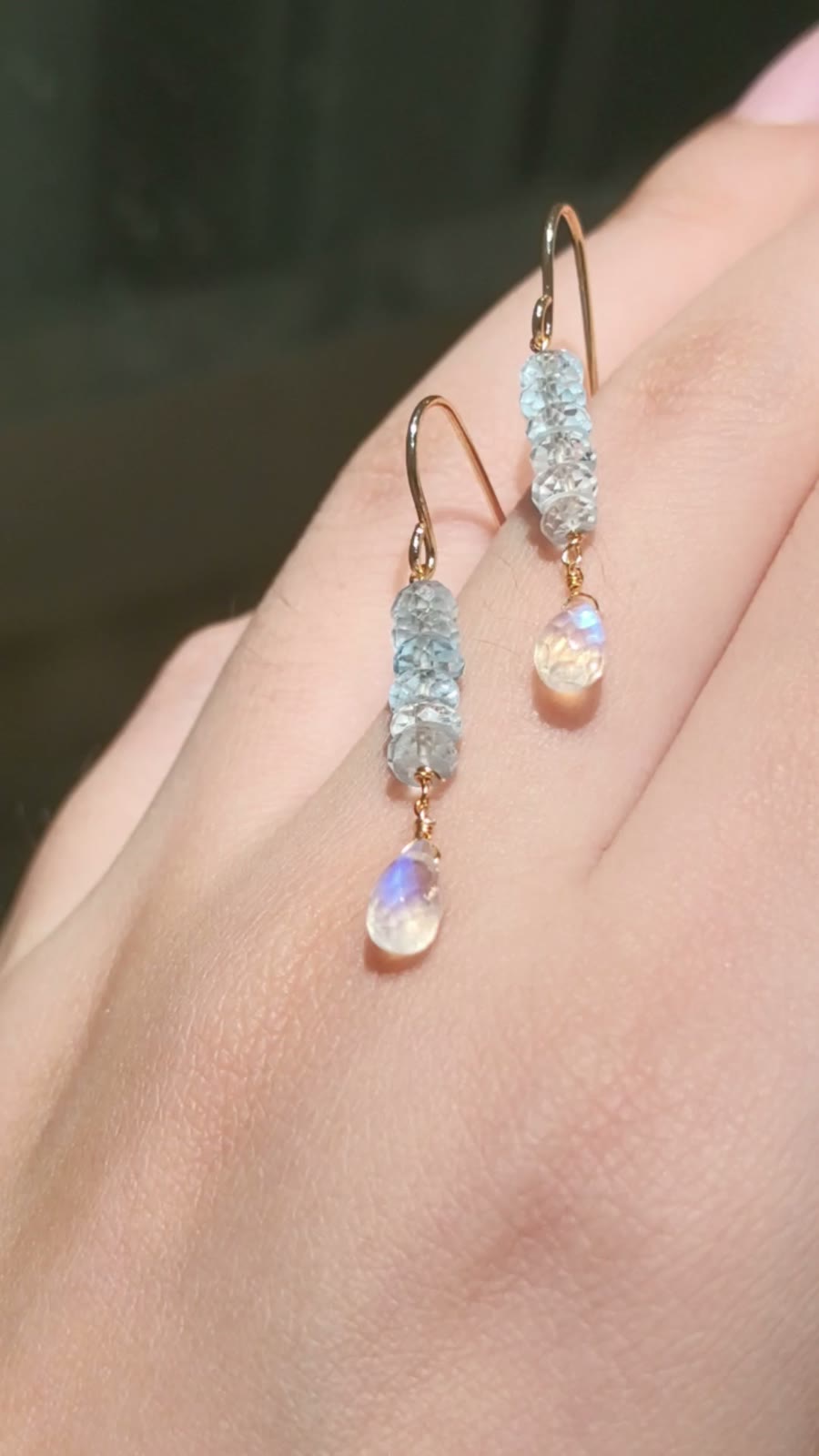 Mondstein-Aquamarin Tropfenohrringe, 14k Goldfüllung