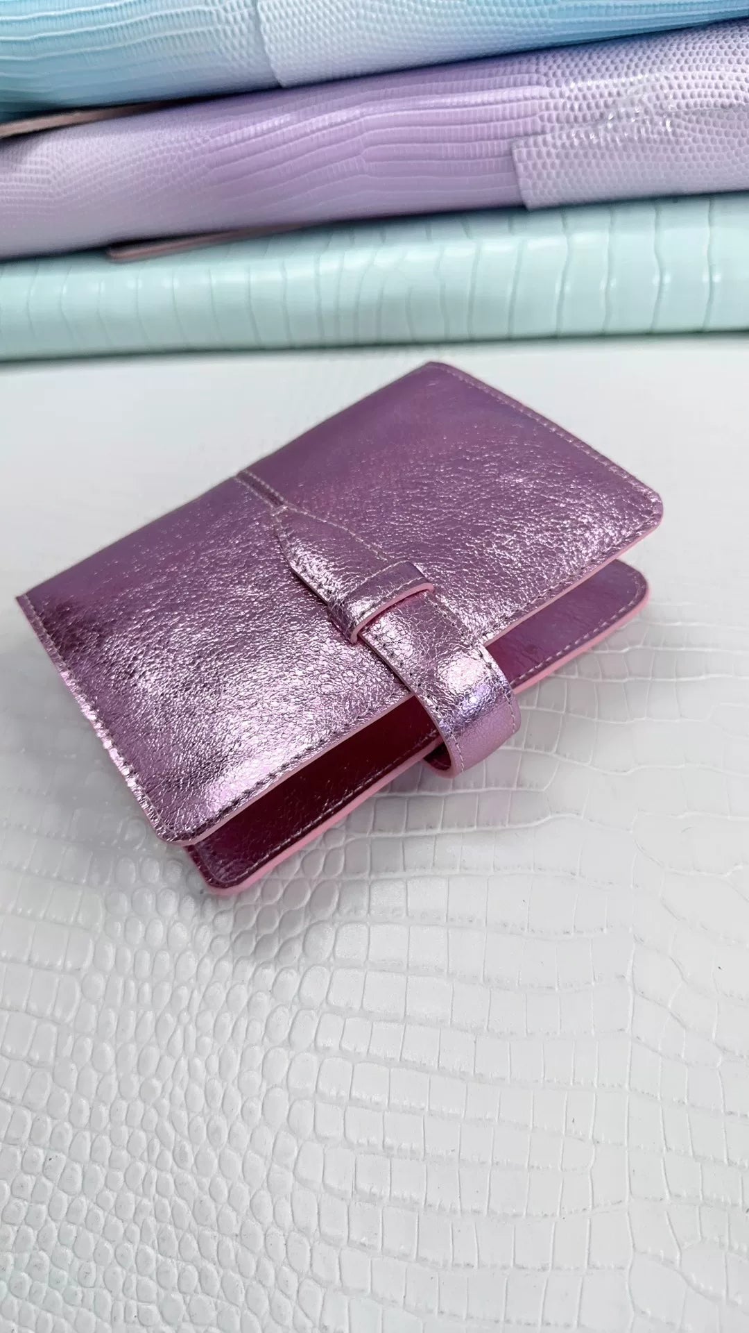 Ringbuchcover aus Rindleder mit metallischem Glitzer