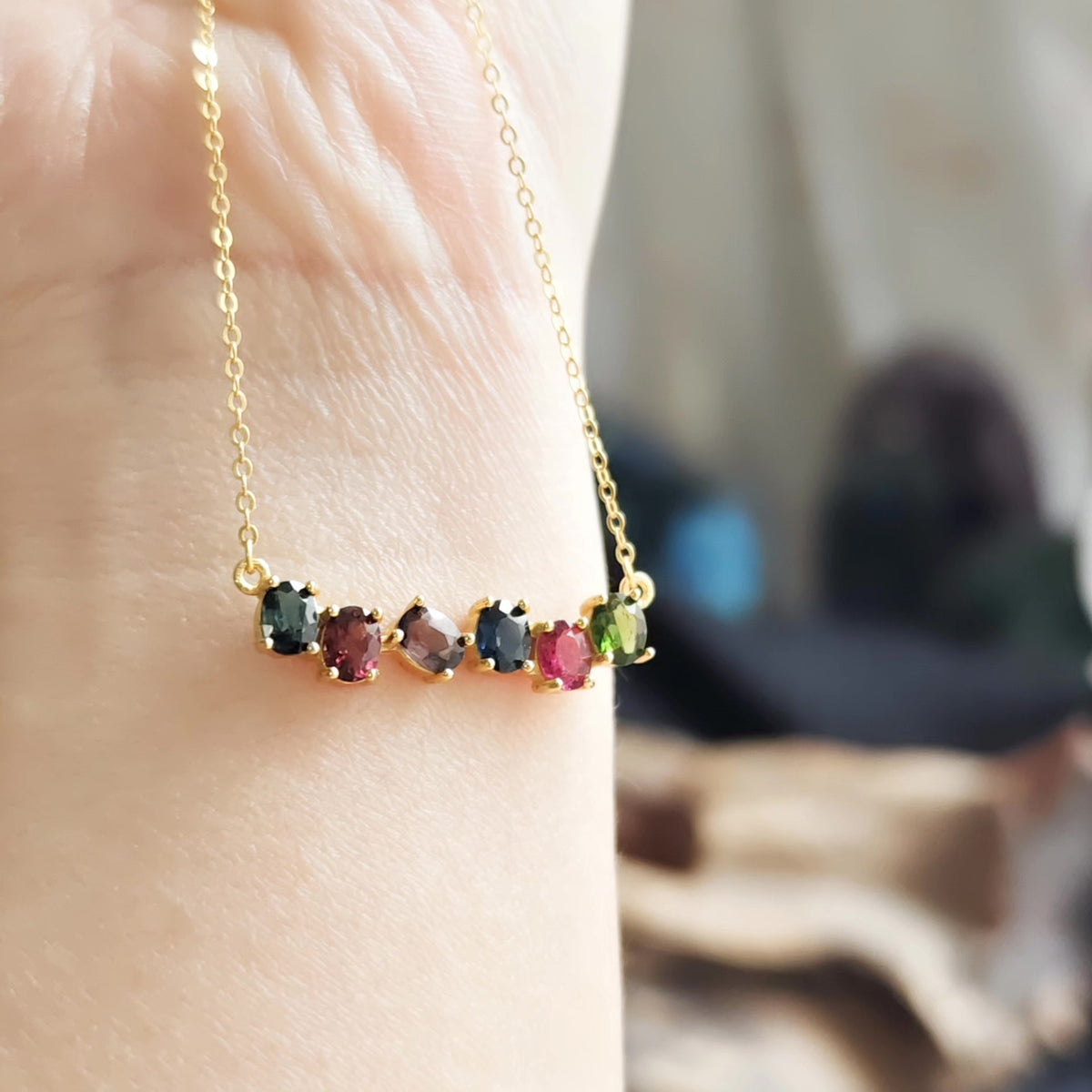Collana in Argento con Tormalina Zucchero Nero e Catena Oro Chiaro