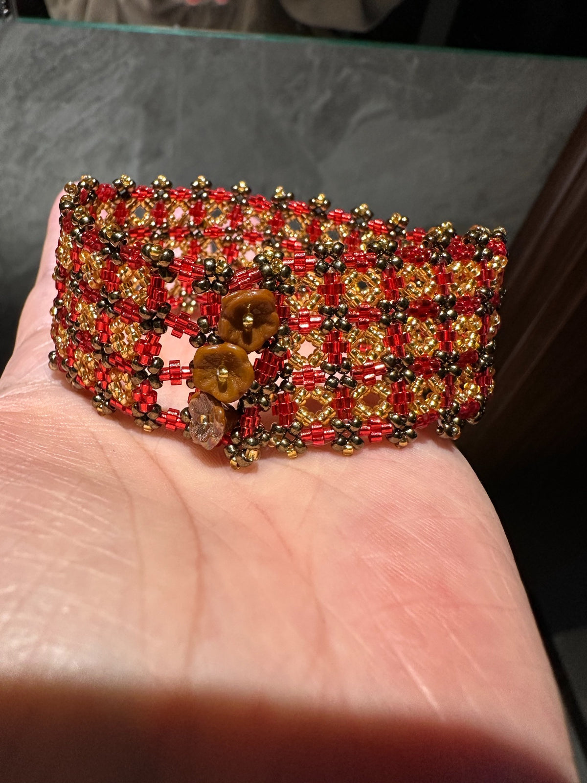 Handcrafted Beaded Bracelet with Lattice Design