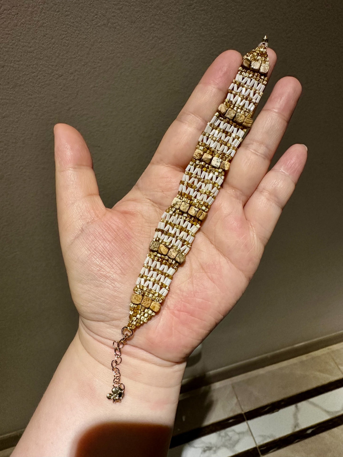 Woven Natural Picture Stone Bead Bracelet