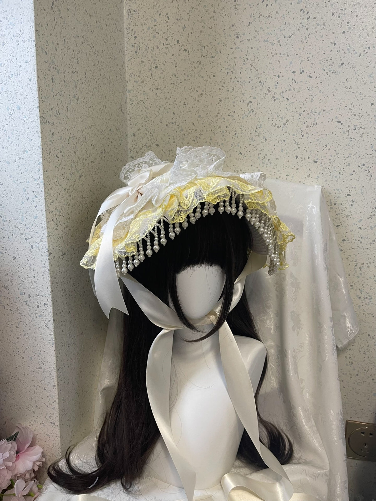 Lolita Bonnet Yellow White Lace Bows