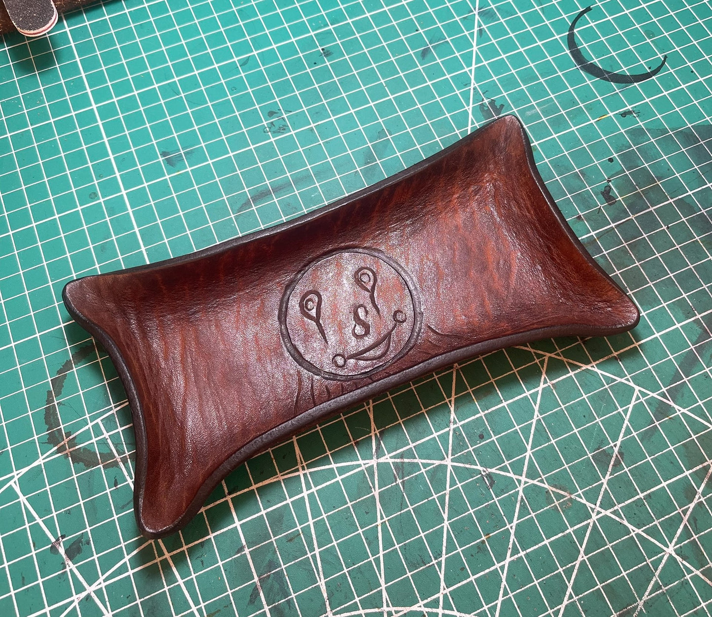 Hand-Carved Full-Grain Leather Pillow Tray with Embossed Center Motif