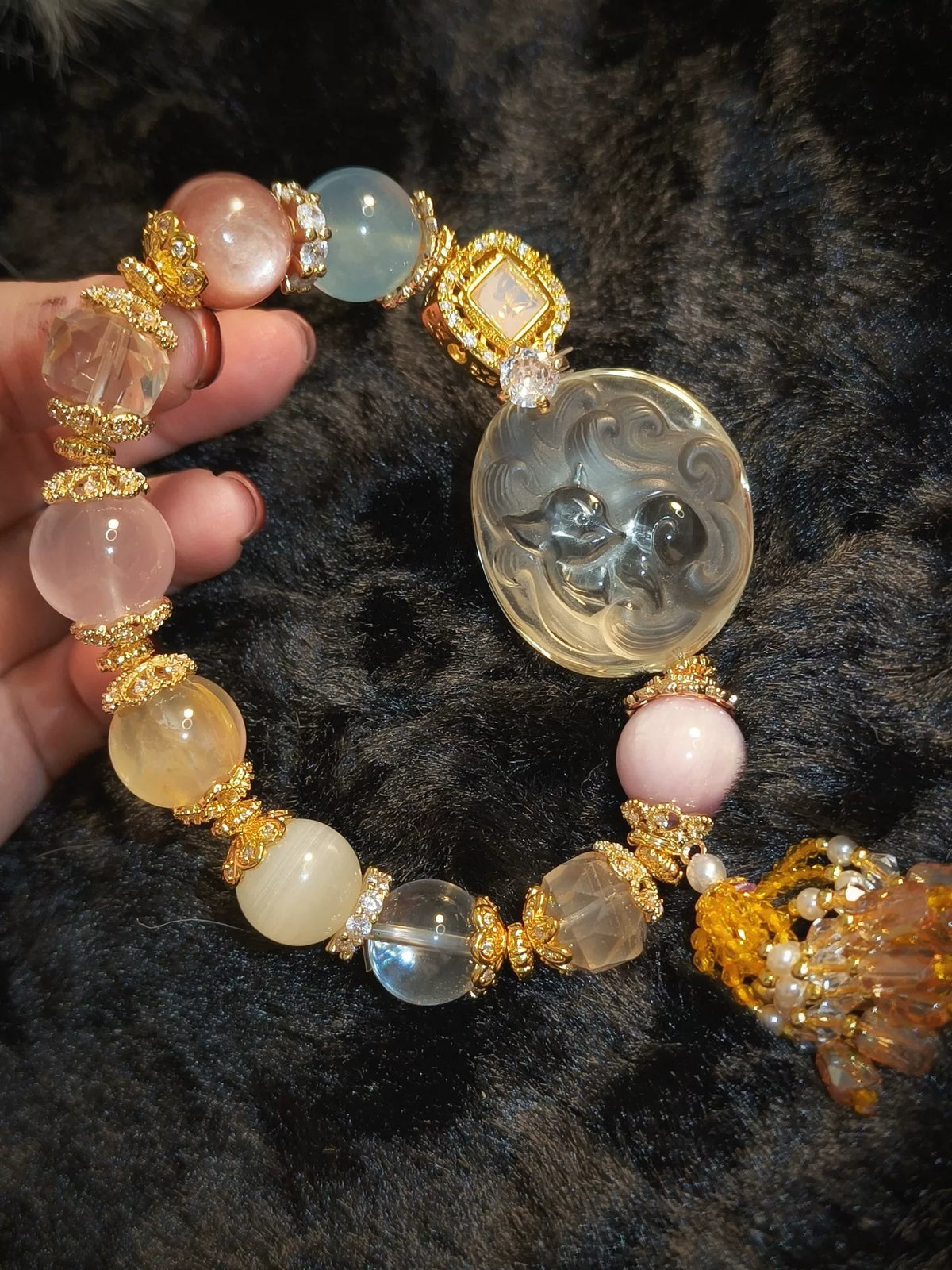 Gelber Quarz Fuchs Armband mit mehreren Edelsteinen