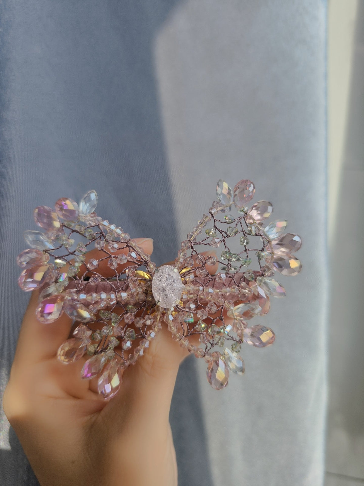 Rose Gold Butterfly Parallel Clip