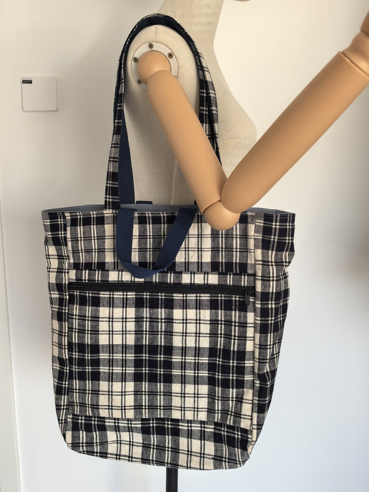 Handwoven Plaid Shoulder Bag