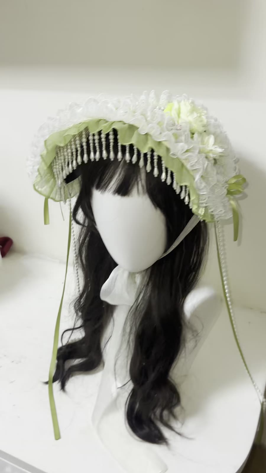 Bean Green Lace Pearl Bonnet Hat