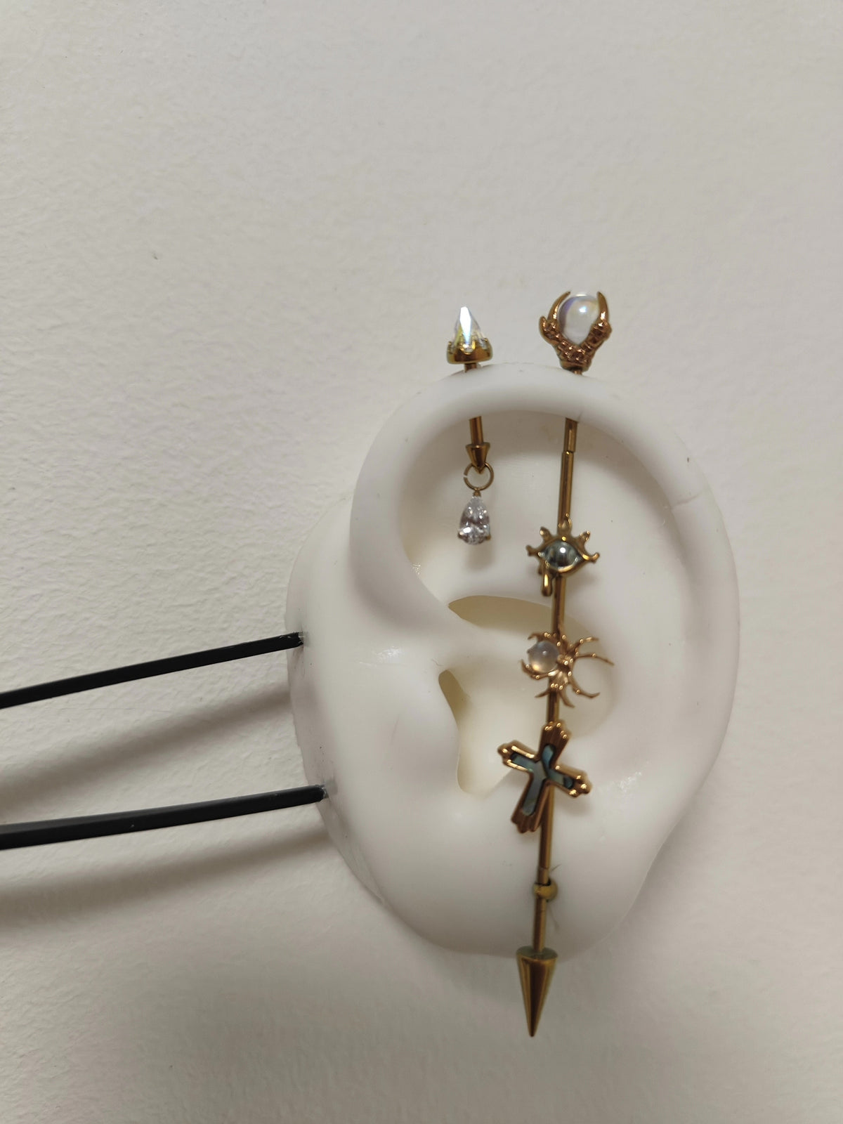 Titanium Alloy Ear Bridge Demon Nail Set