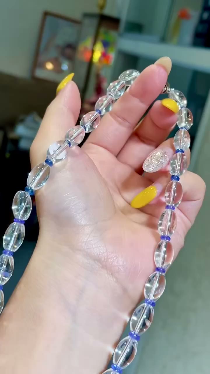Colar de Contas de Ábaco Transparentes e Contas de Acento Azuis, 41cm