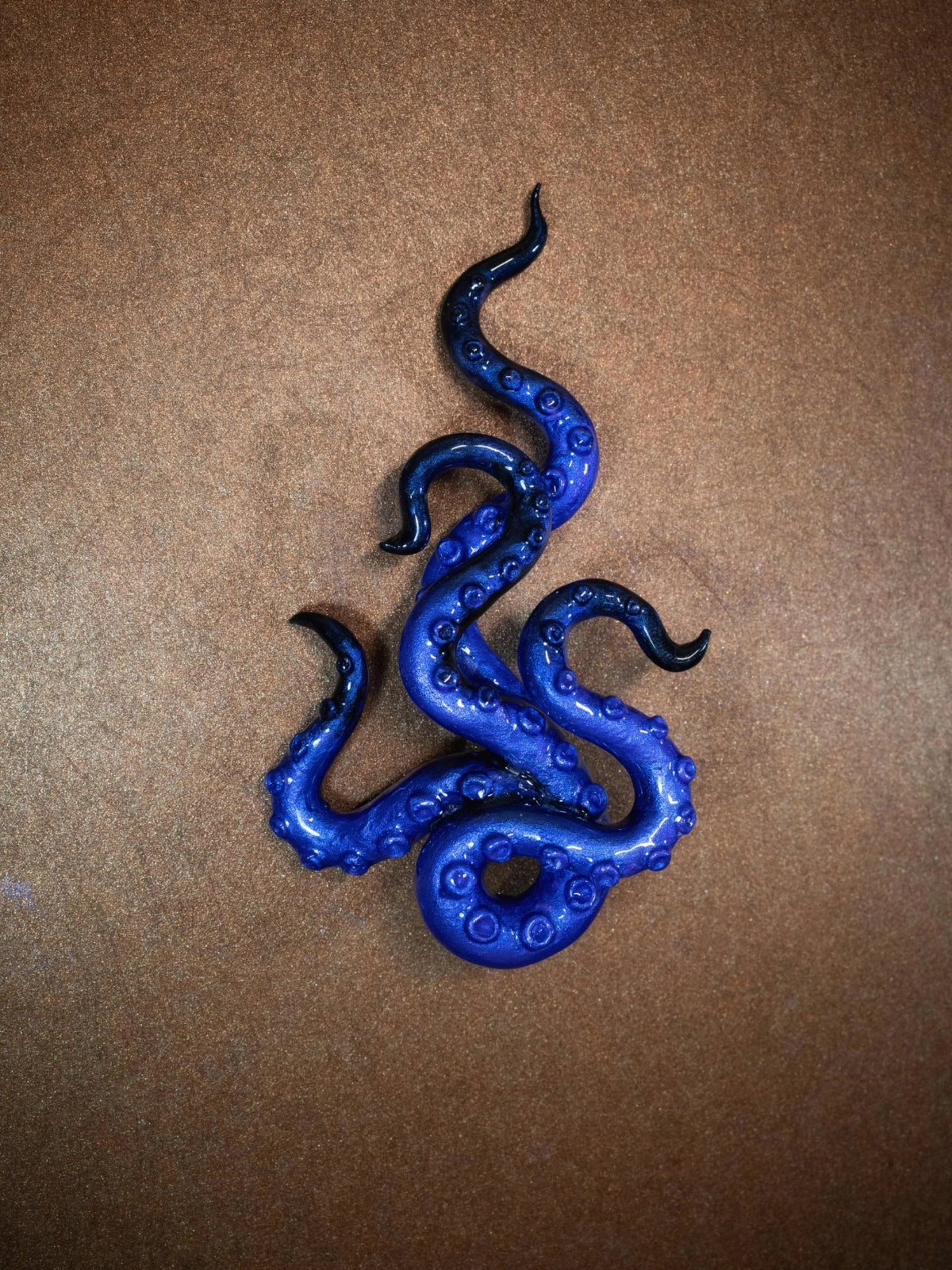 Cthulhu Tentacle Brooch Glossy Blue