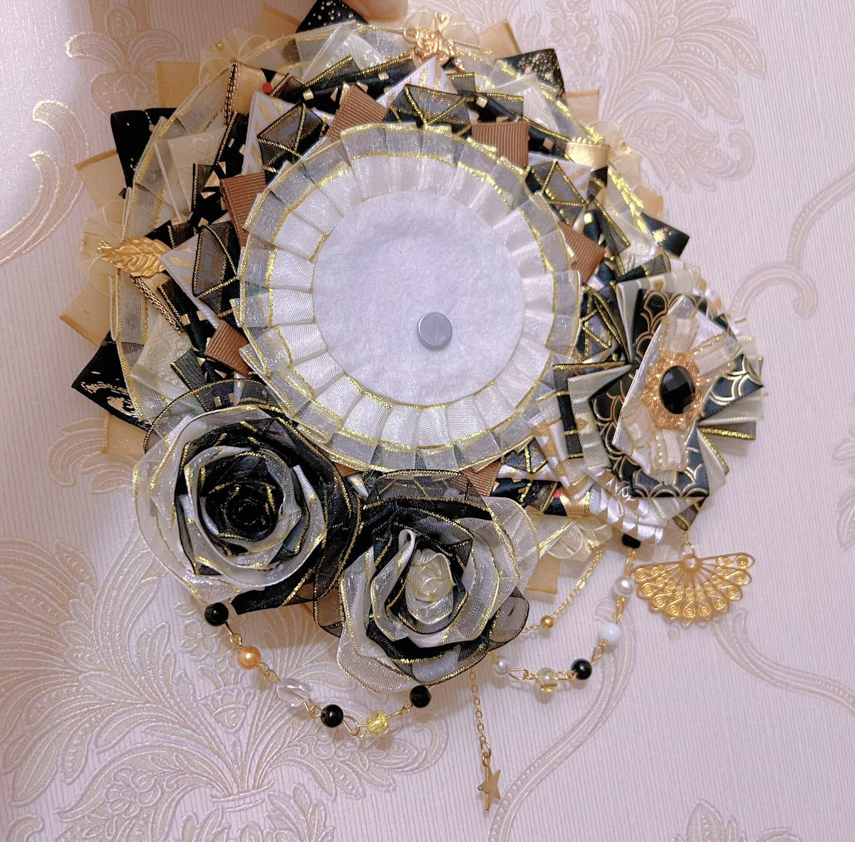 Black Gold Badge Holder 75mm Rose Beaded Chain