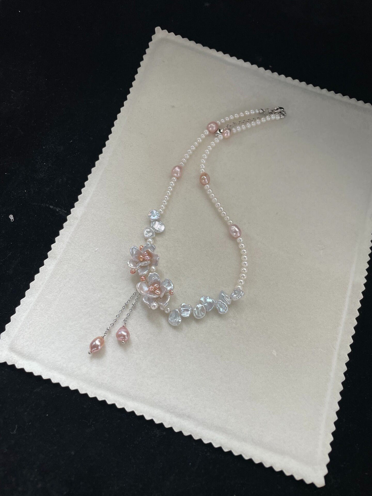 Natural Pearl Two-Flower Necklace