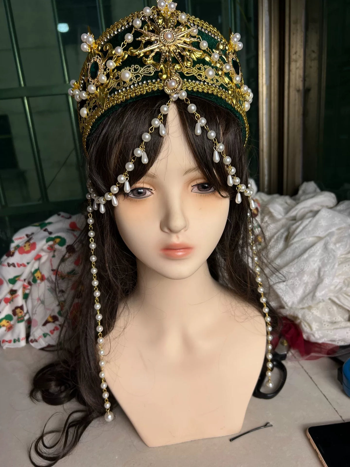 Green Velvet Gold Pearl Crown