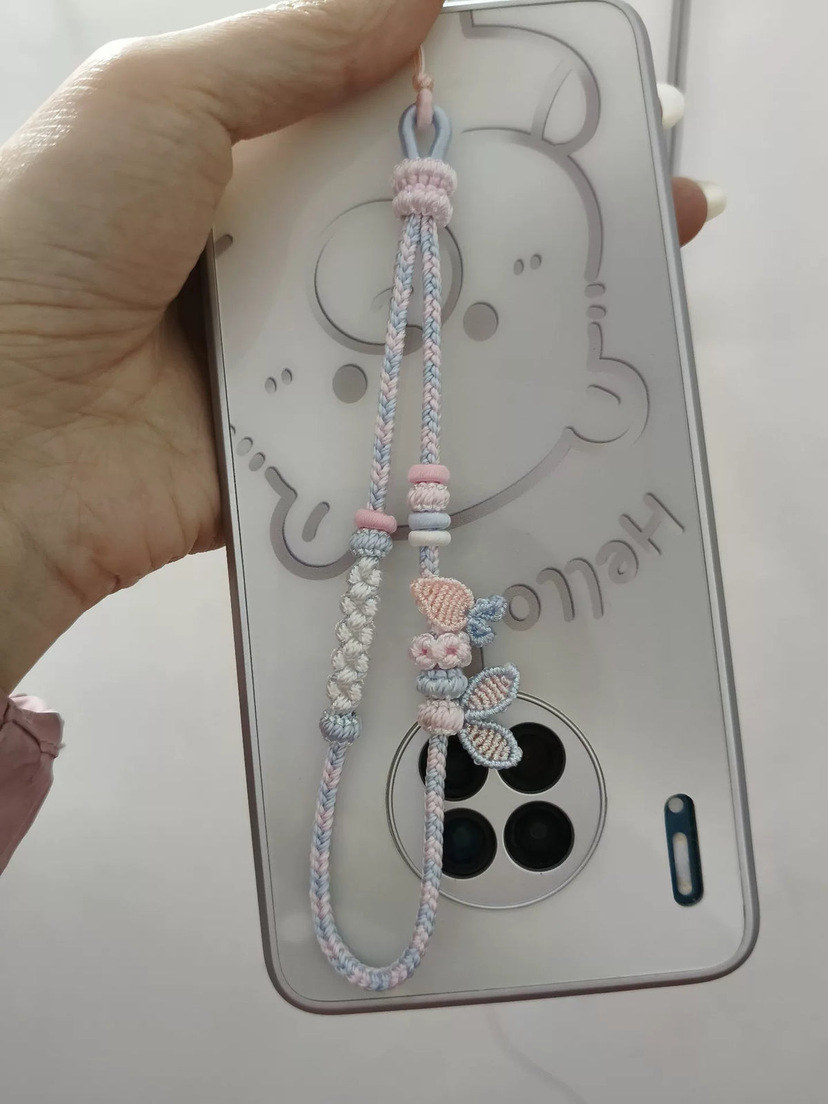 ハンドメイド 編み込みフォンストラップ ブルー ピンク バフライ