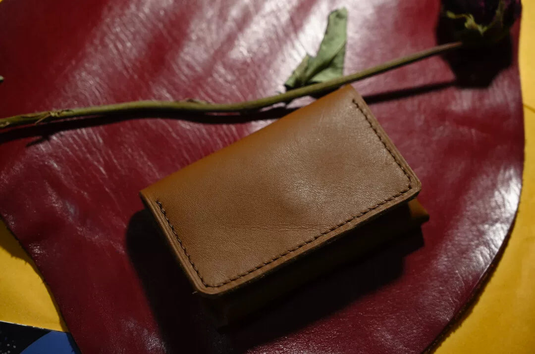 ハンドメイド キャラメルレザー カードホルダー イヤホンコインポーチ