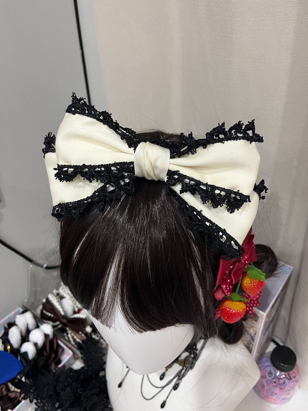 1075254194286 - Image 1