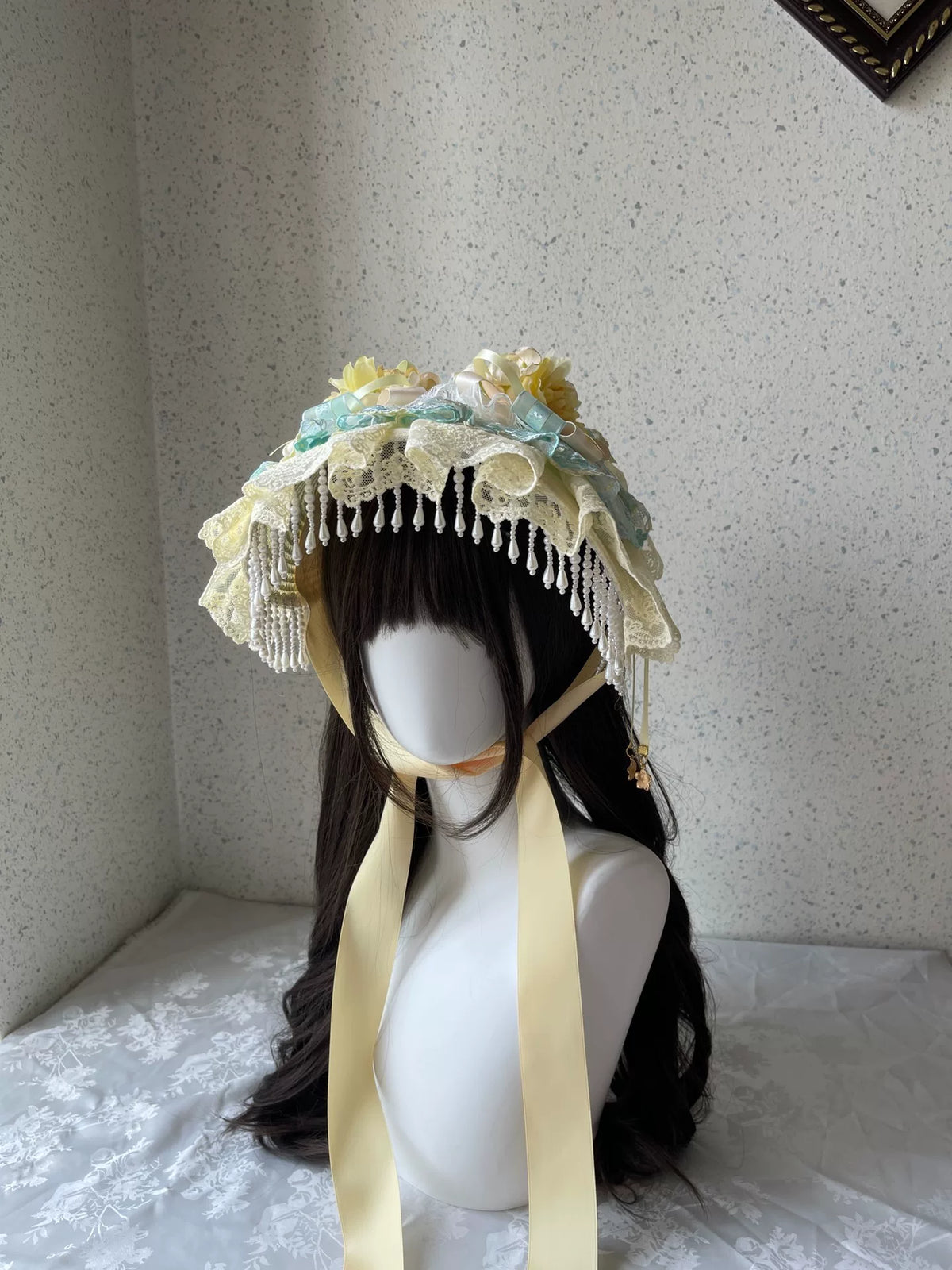 Platt mössa i gulgrön spets (Lolita-stil)