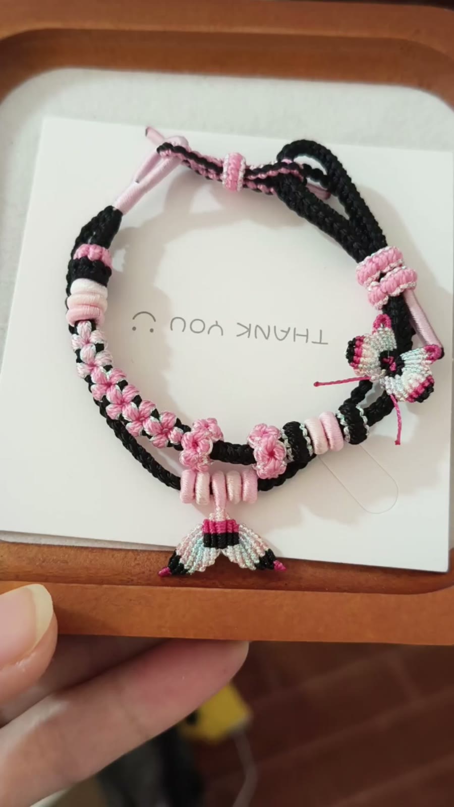 Bracelet en cordon tressé à la main dégradé noir et rose