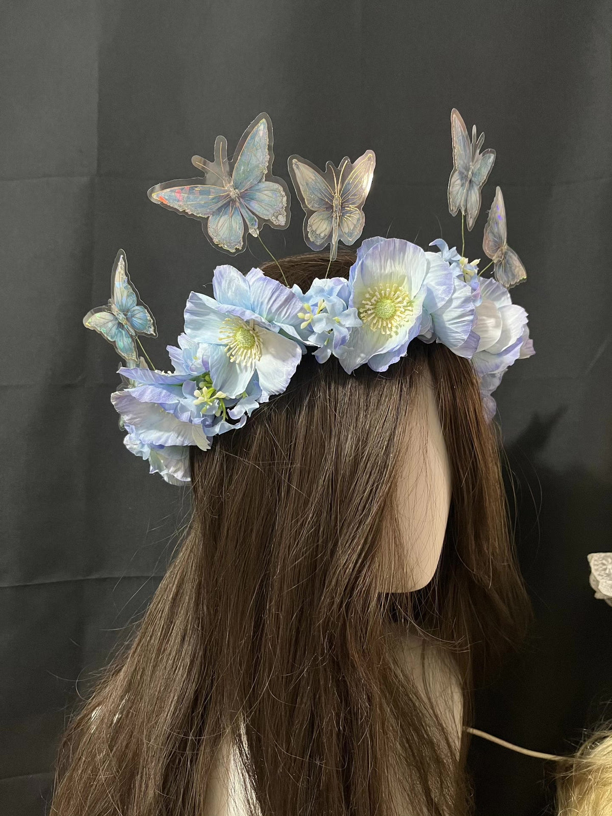 Blue Floral Wreath with Gradient Blooms