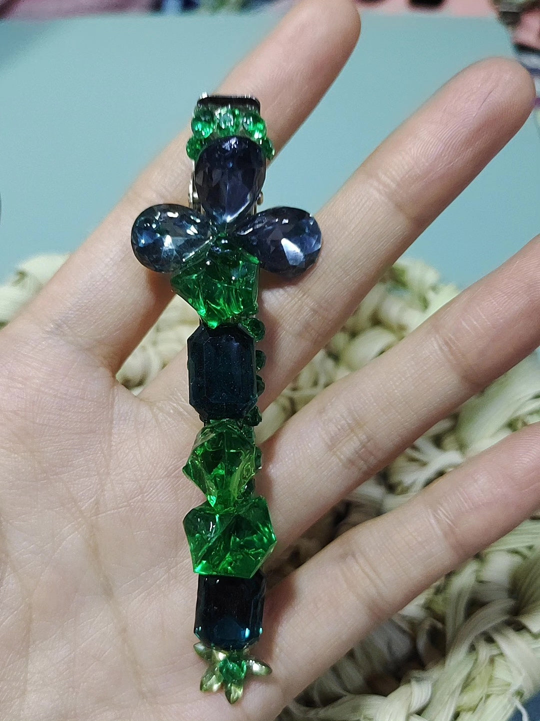 Grampo de Cabelo de Cristal Verde e Azul