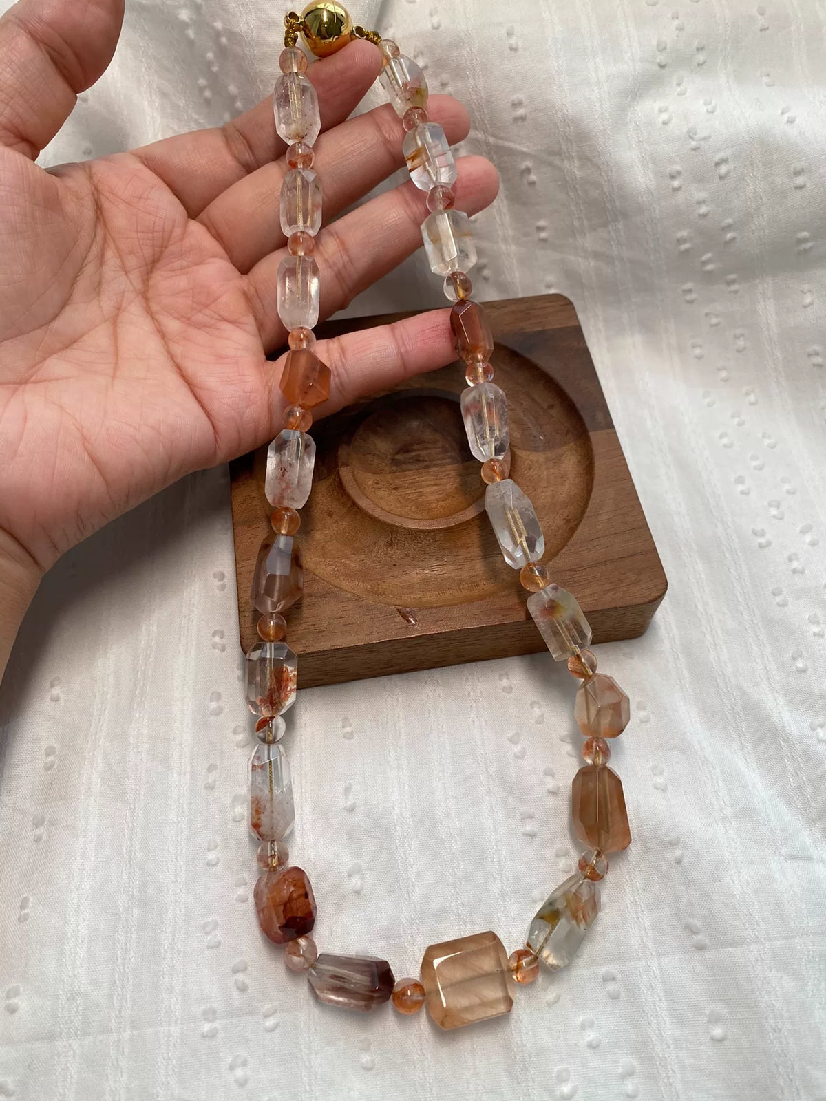 Collar de cuentas de cristal natural con separadores en ámbar