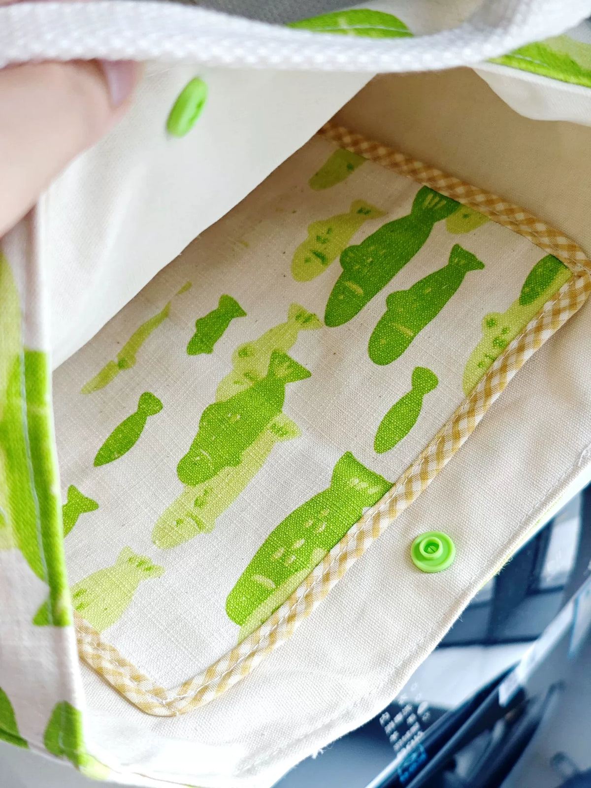 Saco Tote de Algodão com Estampa de Peixe Verde