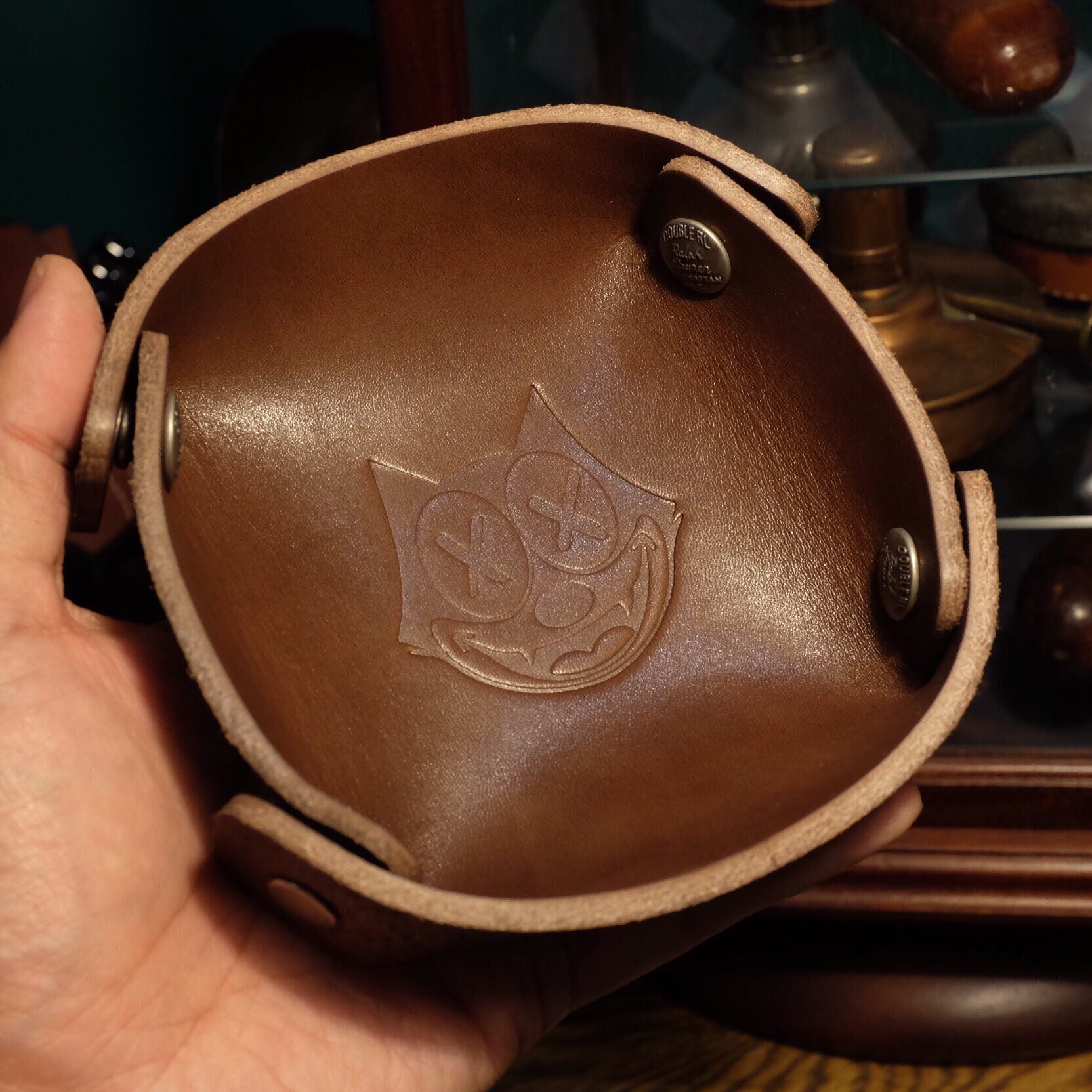 Japanese Import Deep Brown Tochigi Leather Felix Cat Vegetable-Tanned Cowhide Storage Dish with RRL Four-Snap Closure