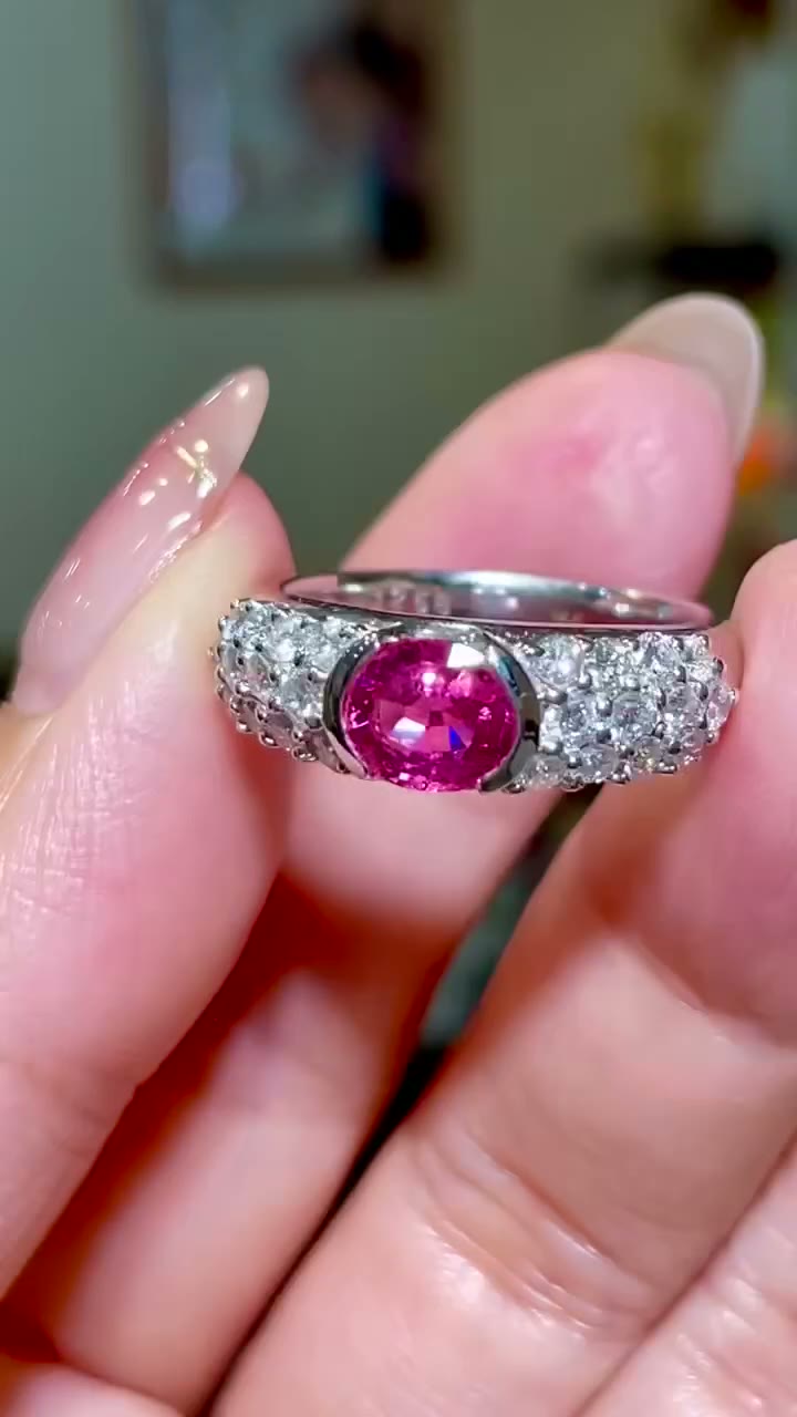 Pt900 Platinum Padparadscha Sapphire Diamond Ring