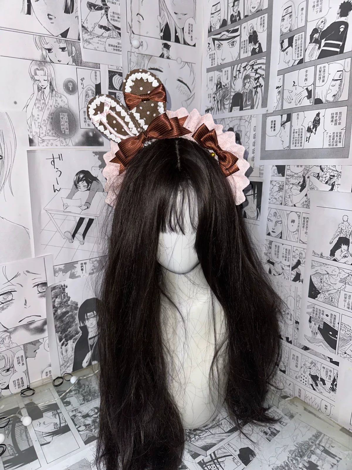 Faixa de Orelhas de Coelho em Renda Rosa Feita à Mão