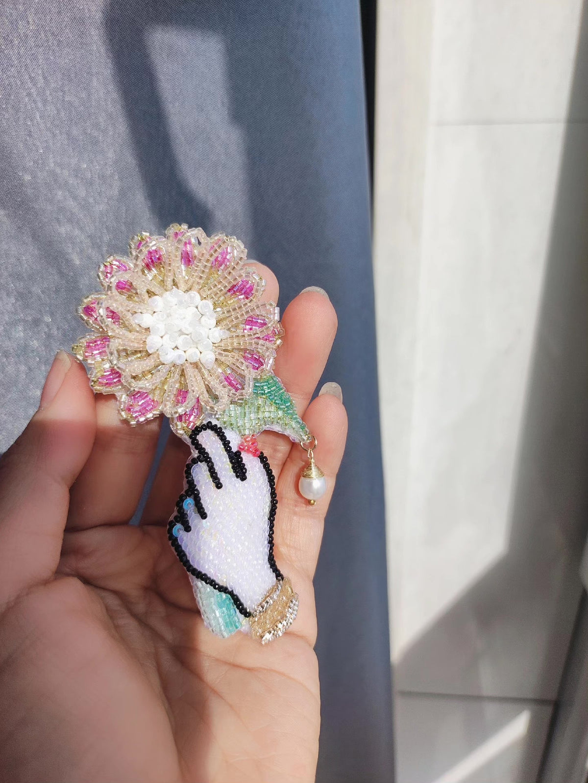 Daisy Sequin Beaded Hair Clip
