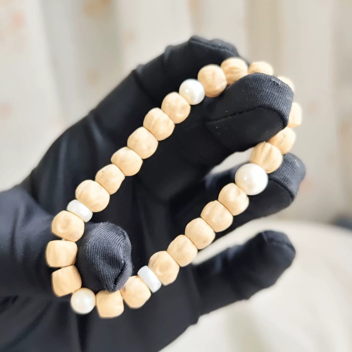 Passion Fruit Seed Bracelet with White Pearls