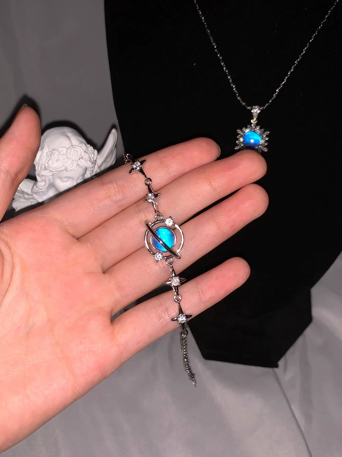 Braccialiale con Stelle e Ala di Farfalla Morpho Blu