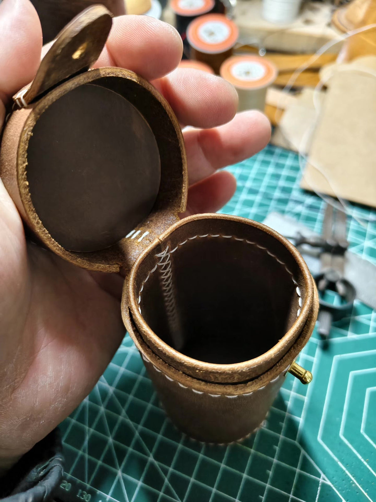 Crazy Horse Leather Cylinder Storage Box