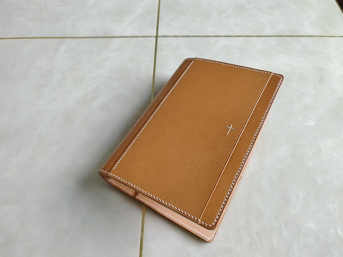 A6 Qipa Slim Tochigi Leather Ring Binder Notebook