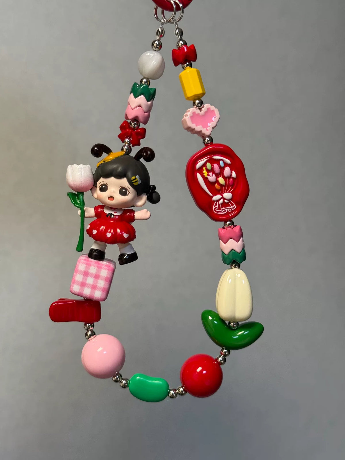 Acessório de Contas com Boneca para Telemóvel, Mala e Chaveiro