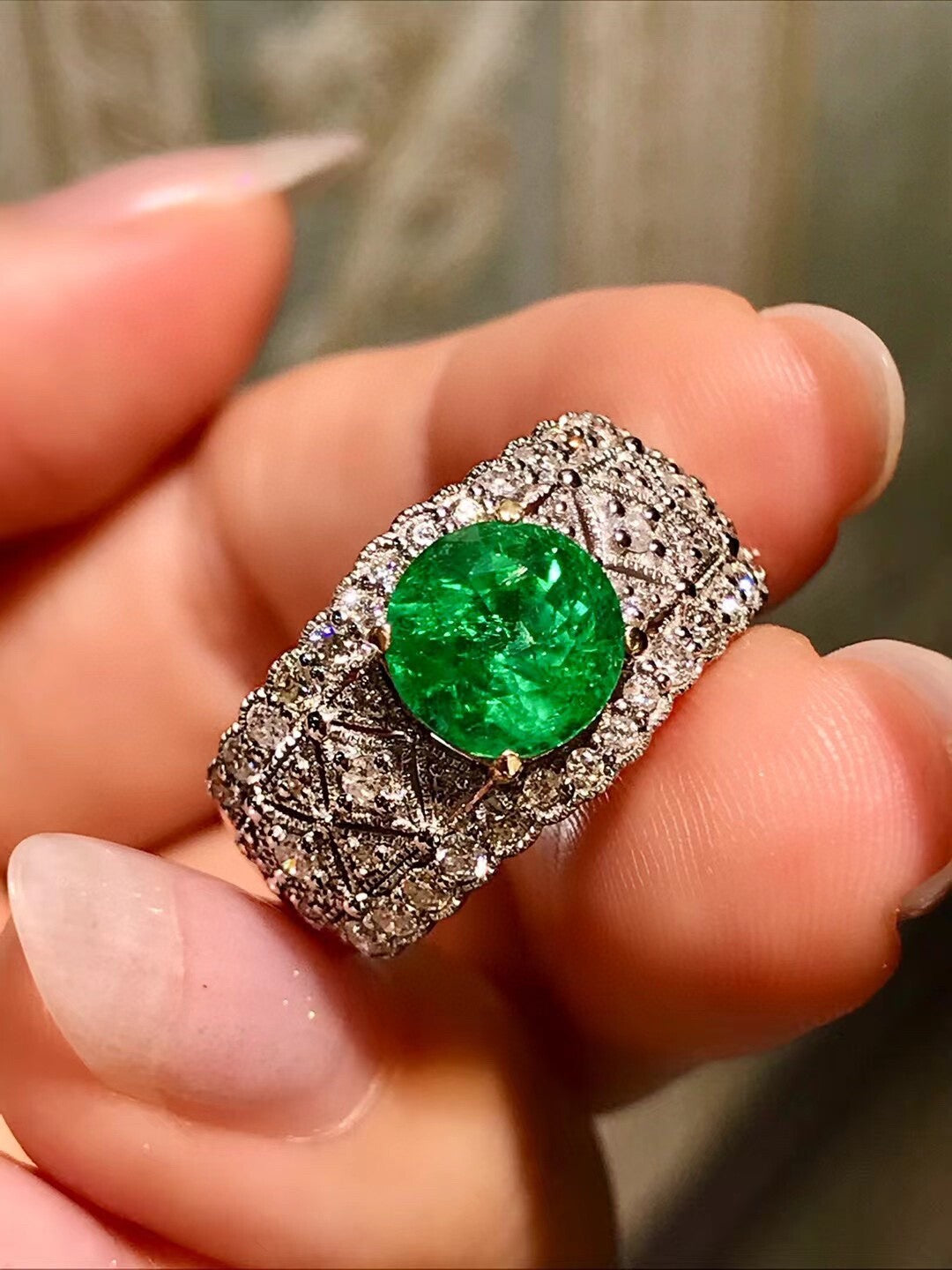18K Gold Emerald Ring with Diamond Halo and Openwork Band