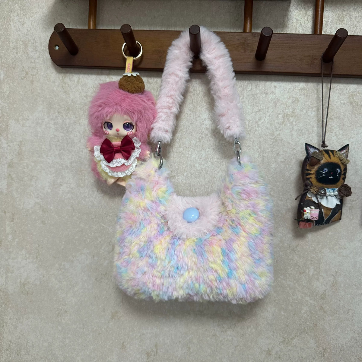 1082318895014 - Image 1