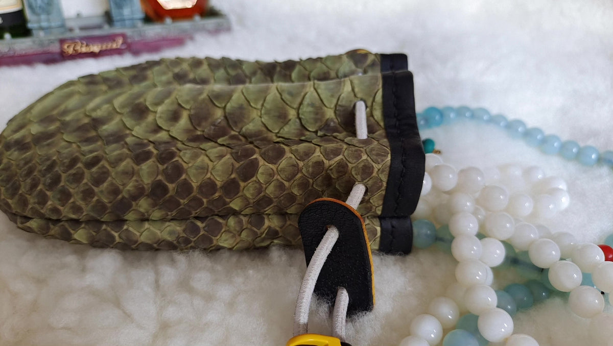 Borsa a sacchetto in pelle di pitone nera e verde