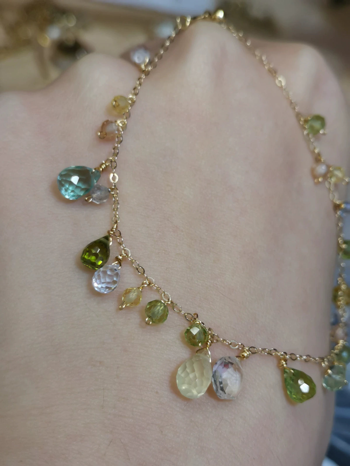 Bracelet ajustable en pierres naturelles or plaqué 14k