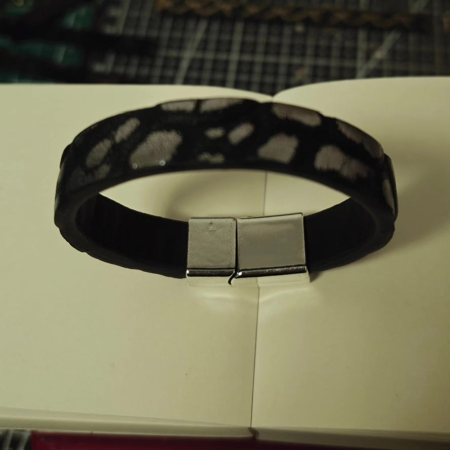Snakeskin Magnetic Clasp Bracelet Anklet