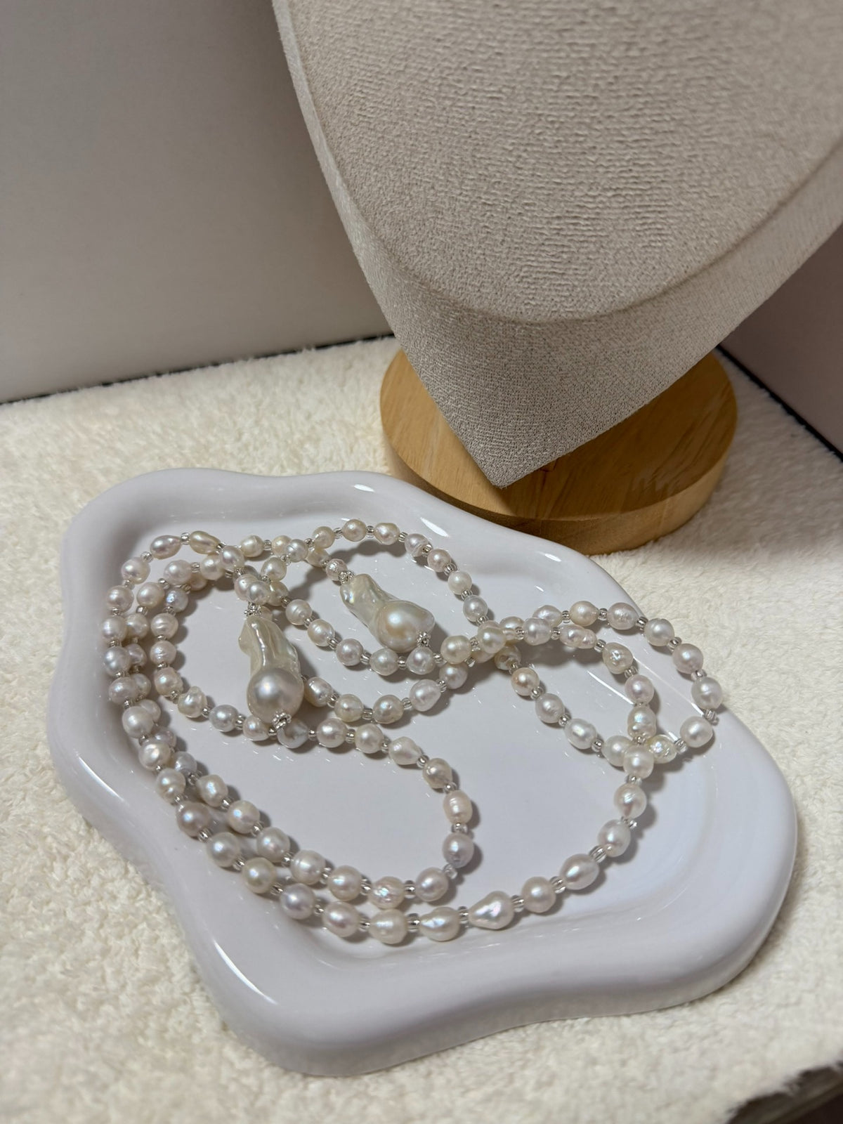 Vintage Pearl Scarf Necklace 115cm