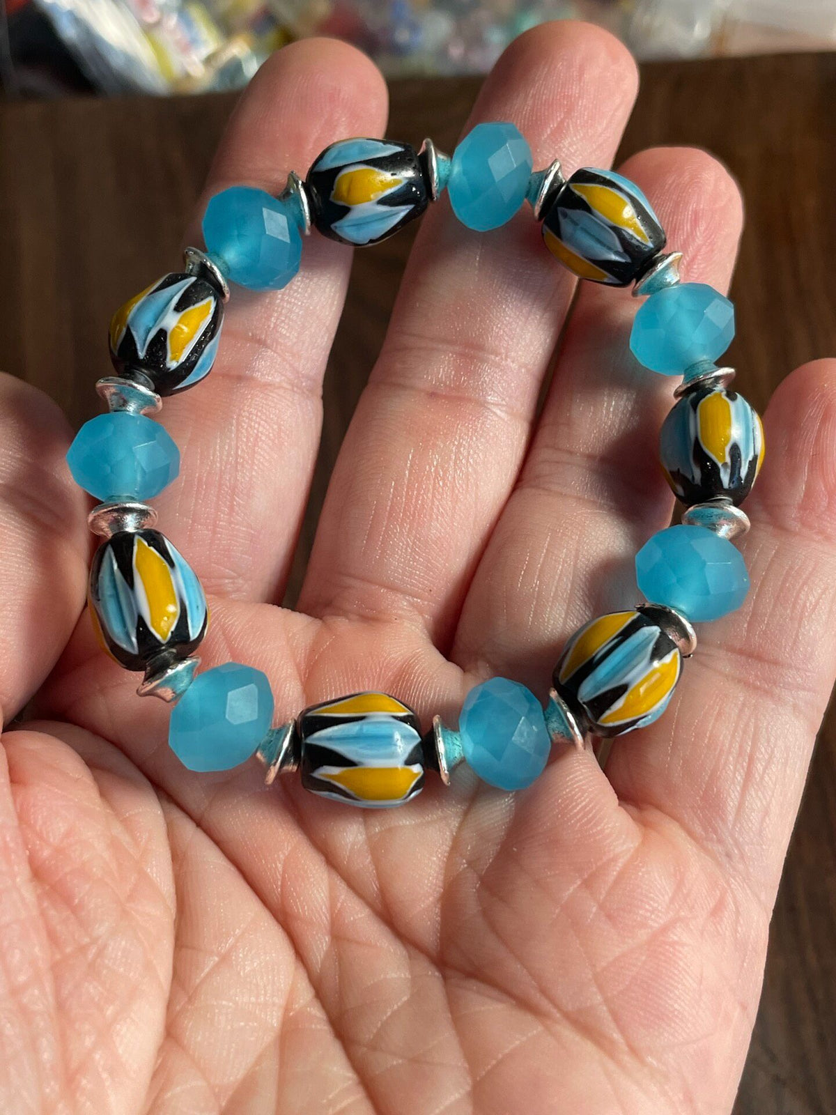 Chevron Pattern Glass Bead Bracelet